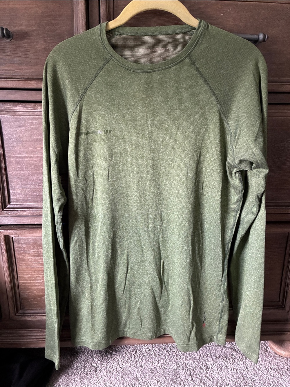 Mammut Lightweight Men's Olive Long-Sleeve Performance Shirt